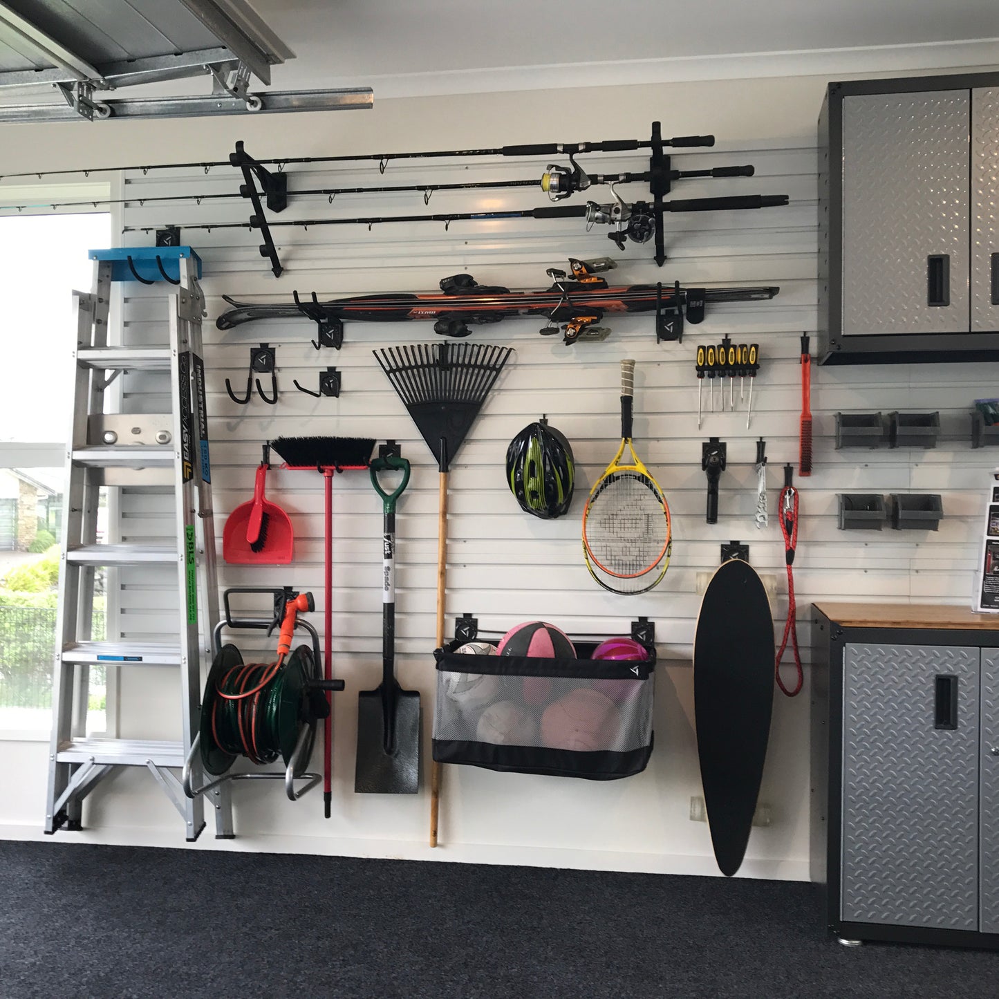 SHOWROOM Claim your garage back!
