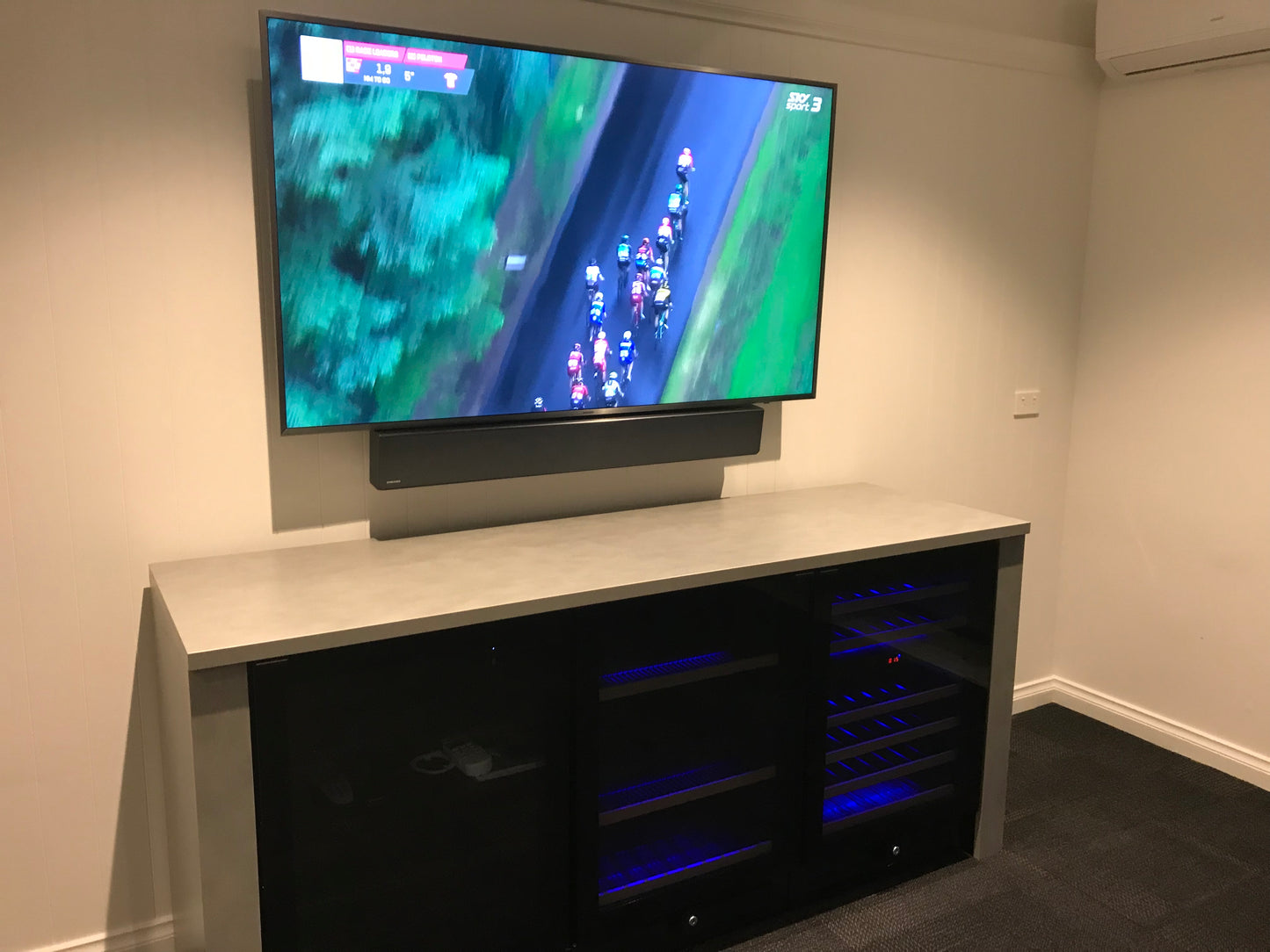 SHOWROOM Conversion to Break Out Room