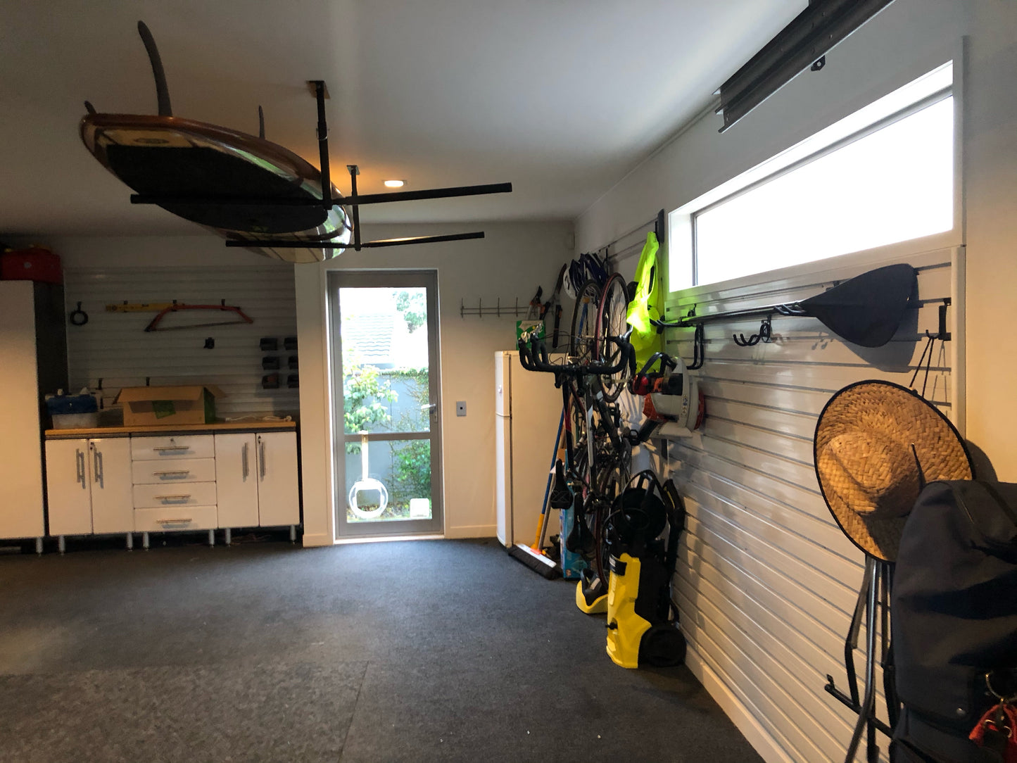 SHOWROOM A Selection of Recent Solutions
